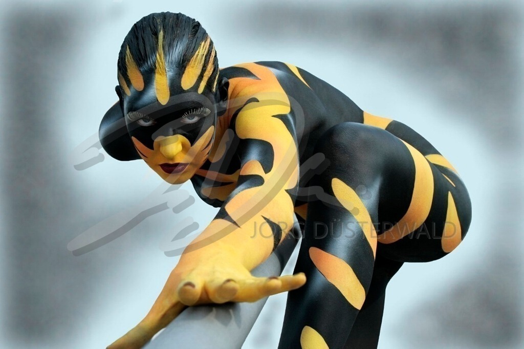 Bodypainting-SPEED_2259 | #004 | Modell: Christina | Foto: Rafael Melson - Realisiert mit Pictrs.com