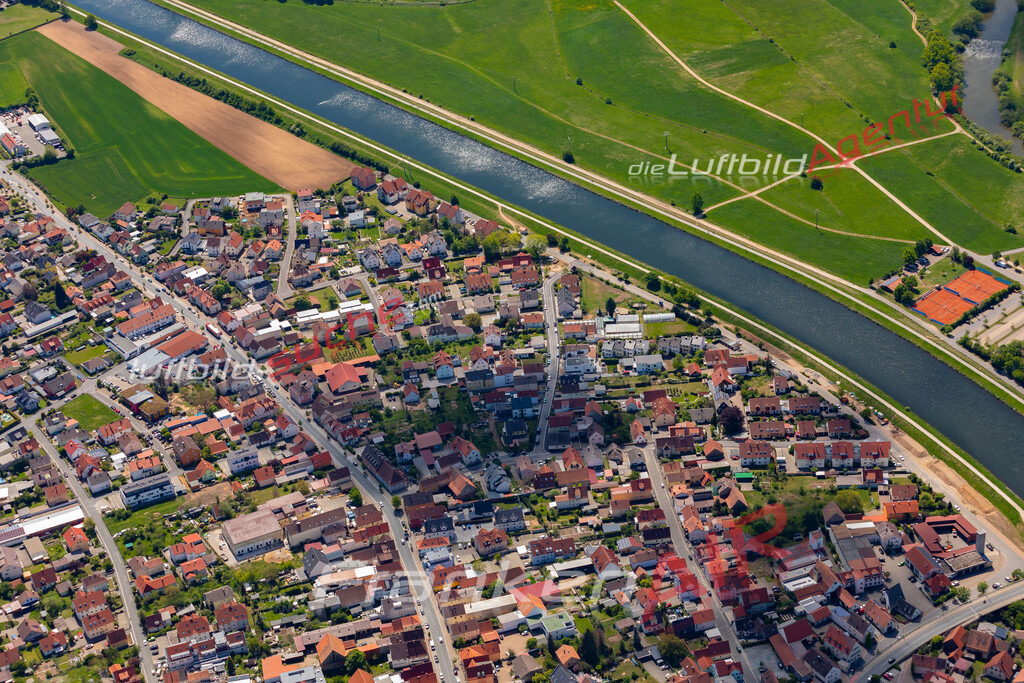 aktuelles Luftbild von  Hirschaid  - Luftaufnahme wurde 2019 von https://frankenair.de mittels Flugzeug (keine Drohne) erstellt.