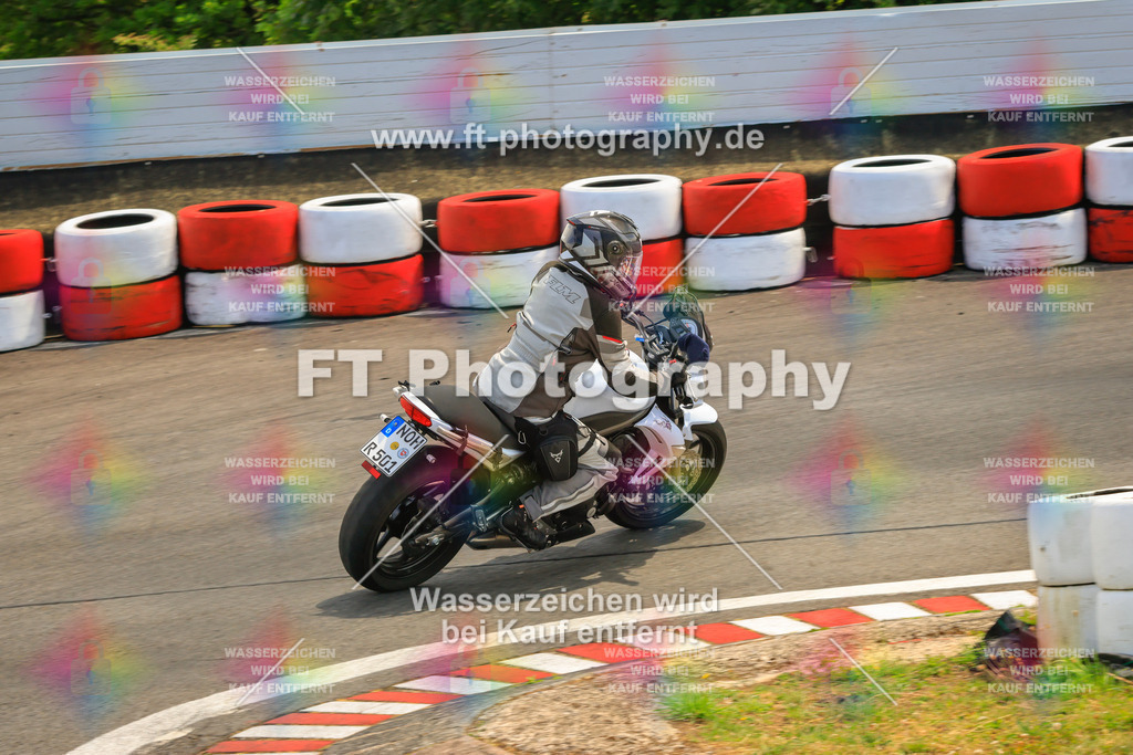 _DSK2657 | Hier findet Ihr Bilder von Touristenfahrten auf der Nürburgring Nordschleife oder von anderen Veranstaltungen die ich besucht habe. Viel Spass beim Durch Schauen 
