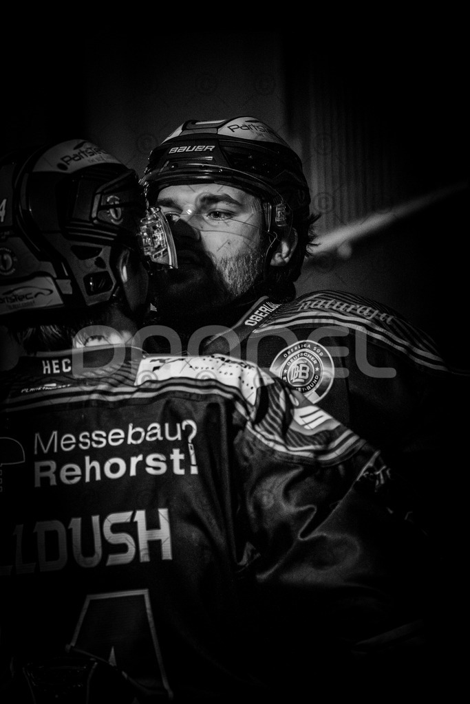 Alligators_vs_Lindau_21_12_2025-013 | Höchstadt Alligators Fotogalerie: Eishockey-Action aus Franken. Professionelle Spielfotos, Portraits & Stadionbilder zum Download. Jetzt entdecken! - Realisiert mit Pictrs.com