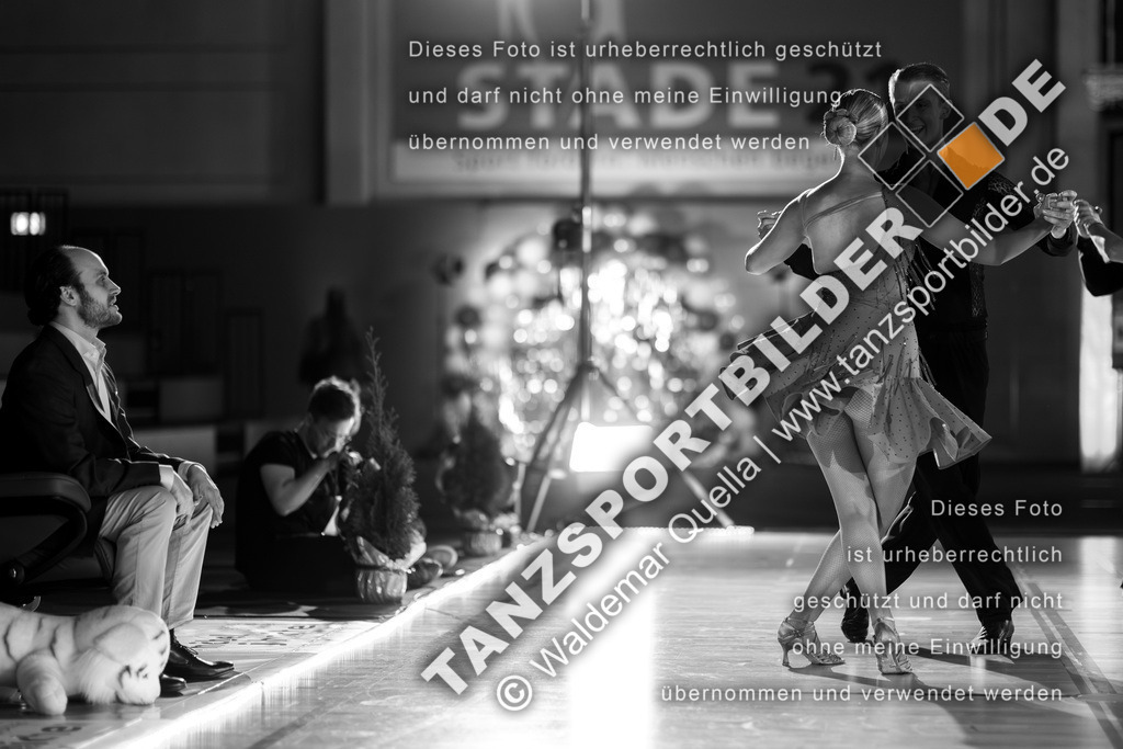 20260322-00532 | Hier finden Sie Tanz Bilder vom Latein und Standard Formationen tanzen. Sportbilder vom Tanzsport. Schöne Fotos und von Weltmeisterschaft, Europameisterschaft, Bundesliga, Regionalliga, Oberliga und Landesliga sowie von GOC Stuttgart, DanceComp, WM Bremen