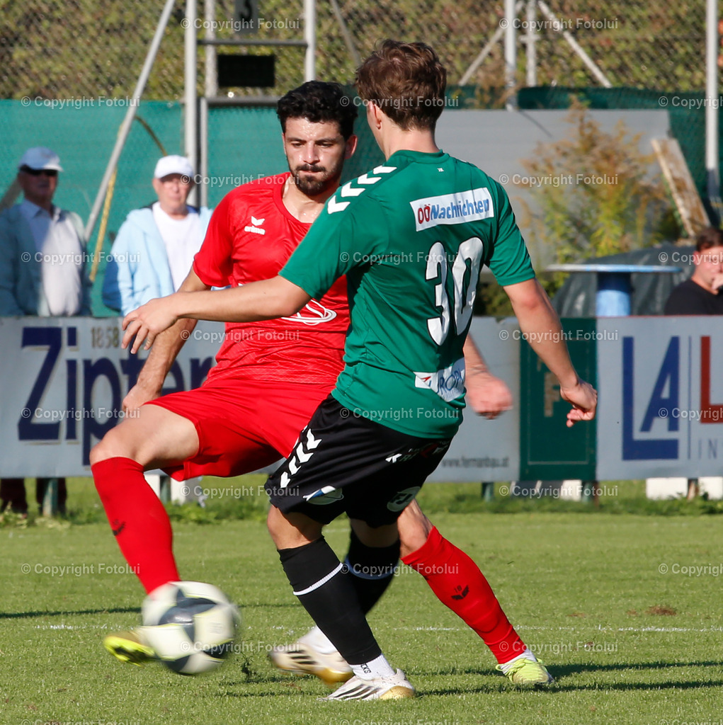 A_LUI_250925_0000010 | SPORT,FUSSBALL REGINALLIGA MITTE ASKOE OEDT-JUNGE WIKINGER 27.09.25 IM BILD: BUENYAMIN KARATAS  (OEDT) UND FELIX LEODOLTER (JUNGE WIKINGER FOTO:FOTOLUI