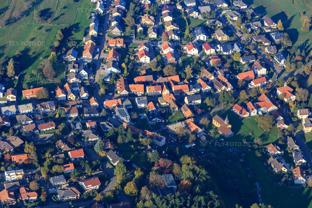 Luftbild: Ortsansicht von Süden im Ortsteil Schluttenbach in Ettlingen im Bundesland Baden-Württemberg in Deutschland. Foto: IMG_075365.jpg vom 26.10.2014 durch Werner Riehm/FLY-FOTO.deAuflösung des Originals: 5472 x 3648 px