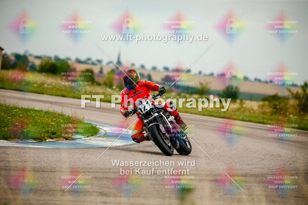 Chambley Juli-2350 | Hier findet Ihr Bilder von Touristenfahrten auf der Nürburgring Nordschleife oder von anderen Veranstaltungen die ich besucht habe. Viel Spass beim Durch Schauen 