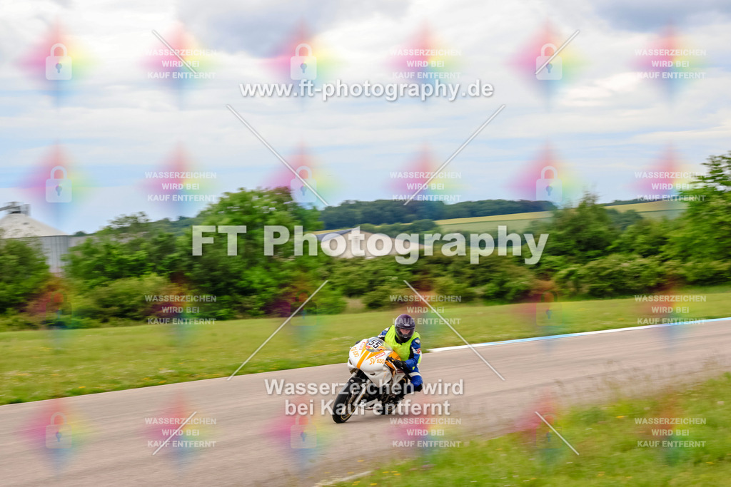 MotoTeam-3296 | Hier findet Ihr Bilder von Touristenfahrten auf der Nürburgring Nordschleife oder von anderen Veranstaltungen die ich besucht habe. Viel Spass beim Durch Schauen 