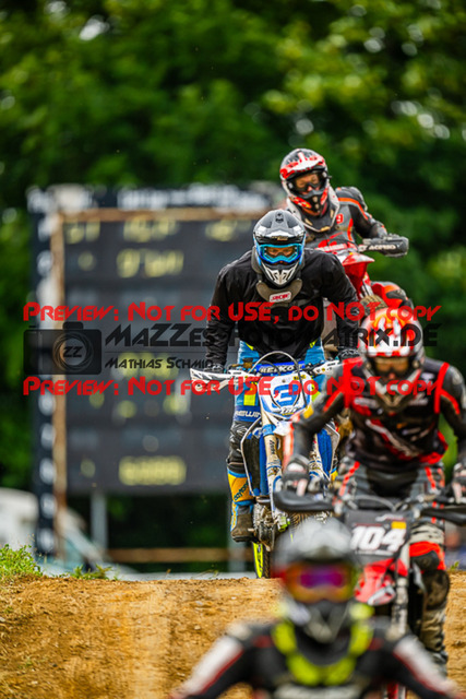 MaZZes_FotoMatrix_230701_3644 | S3