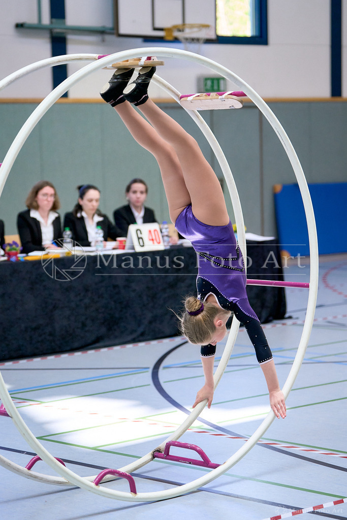 C-DSC07172 | Professionelle Sportfotografie in Hamburg, Schleswig-Holstein und Niedersachsen – spezialisiert auf Rhönrad, Geräteturnen, Leistungsturnen und rhythmische Sportgymnastik. Bundesweite Begleitung von Rhönrad-Events. Jetzt Sport-Fotos - Realisiert mit Pictrs.com