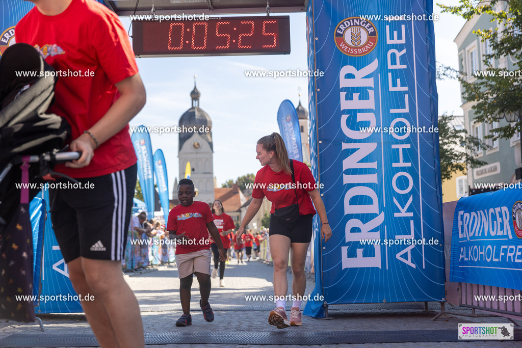 VJ__2695 | Stadtlauf Erding 2025 #stadtlauferding #erdingstadtlauf #stadtlauf_erding #laufmotivation #trisporterding #yourpictrs #sportshot_your_pictrs