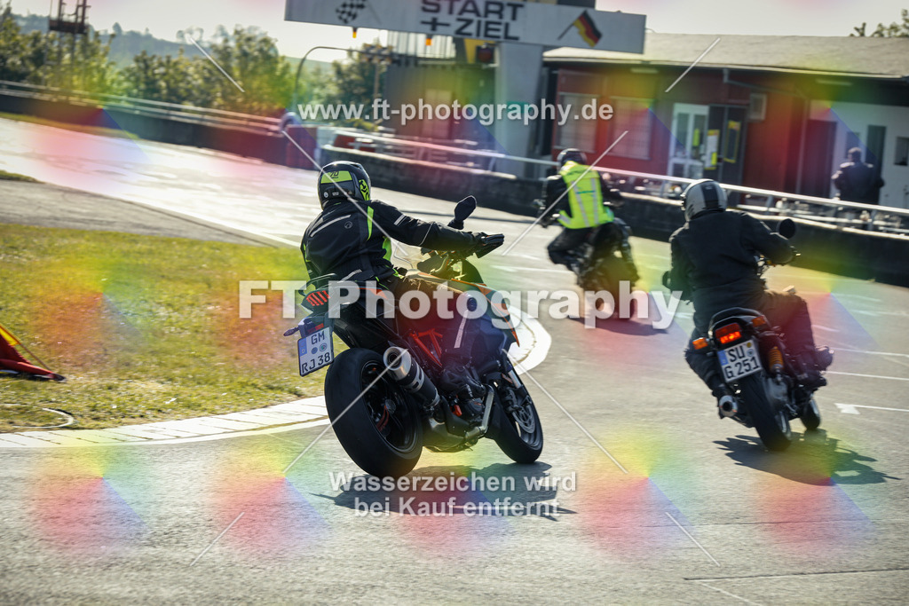 OBK_Mai_Volker_Adam-10041 | Hier findet Ihr Bilder von Touristenfahrten auf der Nürburgring Nordschleife oder von anderen Veranstaltungen die ich besucht habe. Viel Spass beim Durch Schauen 