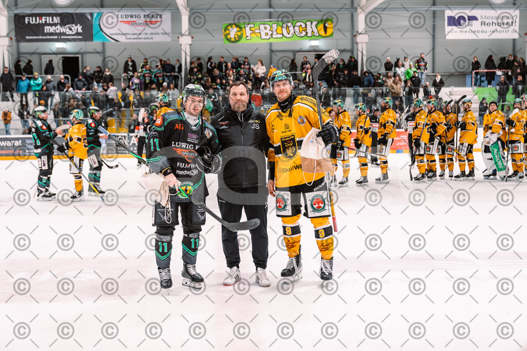 Alligators_vs_Toelz_18_11_2025-83 | Höchstadt Alligators Fotogalerie: Eishockey-Action aus Franken. Professionelle Spielfotos, Portraits & Stadionbilder zum Download. Jetzt entdecken! - Realisiert mit Pictrs.com
