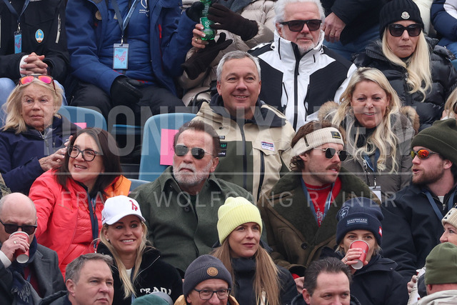 UEFA Europa League 2025/26: SK Sturm Graz vs SK Brann | Graz, Austria, 29.JAN.26 - SOCCER - UEFA Europa League, SK Sturm Graz vs SK Brann Bergen. The image shows Arnold Schwarzenegger and his son, Fritz Strobl and his wife.
