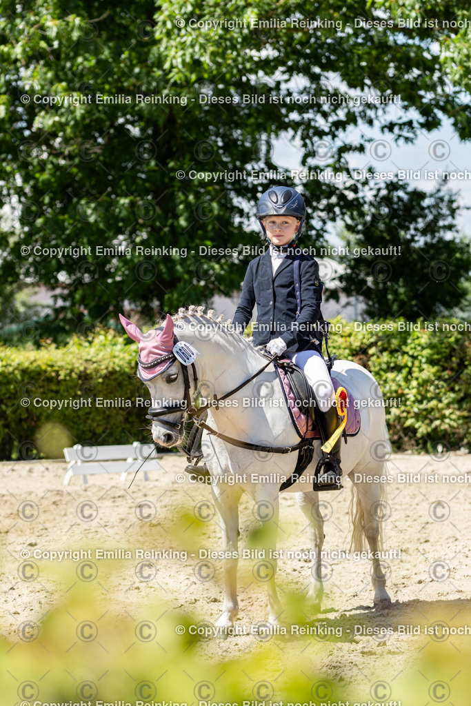 CL5A9943 | Emilia Reinking Fotografie - Realisiert mit Pictrs.com