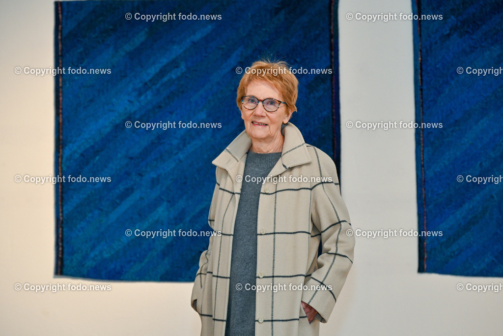 Linz_ Kunstuni_ Splace_ Marga Paersson_ 07.11.2023-3 | 07.11.2023, Linz, AUT, Kunstuniversitaet Linz, Splace, im Bild Ausstellung Marga Paersson (Kuenstlerin), Bildgewebe