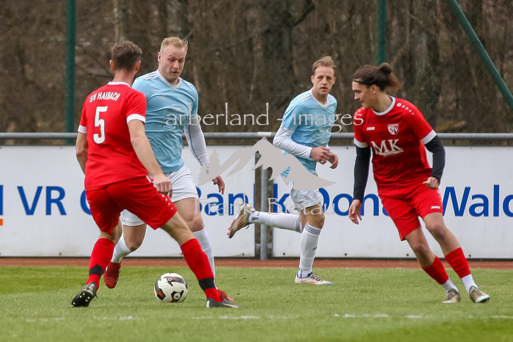 993T5385 | mitte am Ball, Matej Peterka