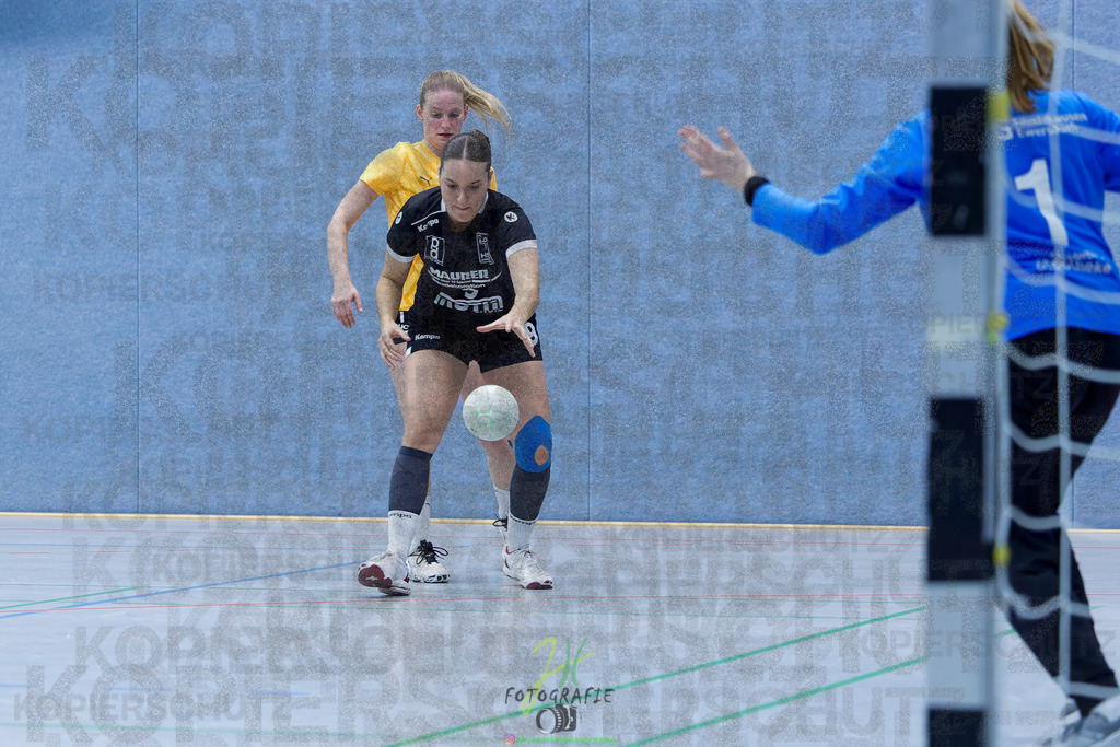 Handball Frauen Oberliga Mitte, HSG Eibelshausen/Ewersbach - HSG Lumdatal | Handball Frauen Oberliga Mitte, HSG Eibelshausen/Ewersbach - HSG Lumdatal am 21.02.2026 in Dietzhölztal-Steinbrücken (Sporthalle am Hammerweiher)Photo © 2026 - Jörg Heinrich - Realisiert mit Pictrs.com