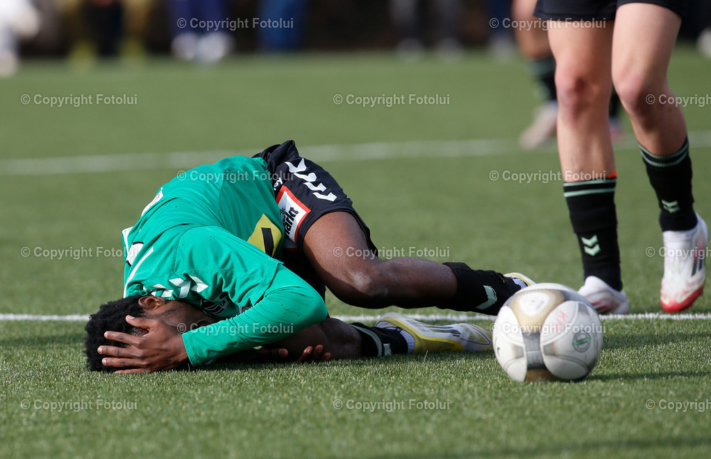 A_LUI_080325_07 | SPORT FUSSBALL REGIONALLIGA MITTE ASKOE OEDT -JUNGE WIKINGER RIED 08.03.IM BILD :  ONDOA (RIED FOTO:FOTOLUI
