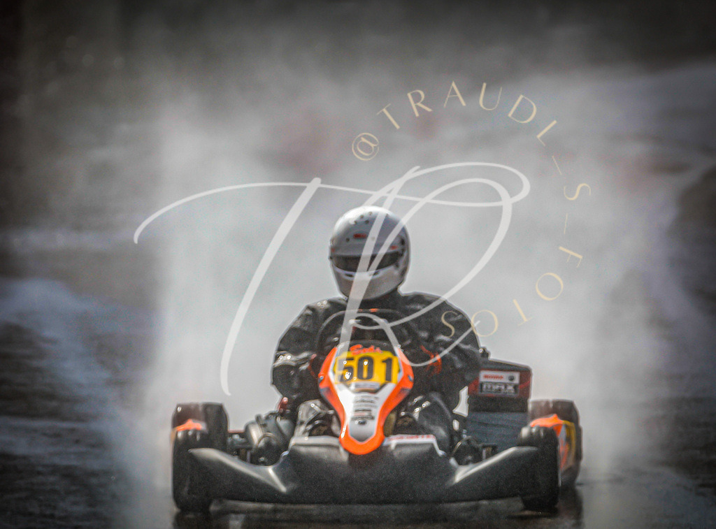 67a36d6368ce4b9c99dd48b71a8143fd | traudl_s_fotos