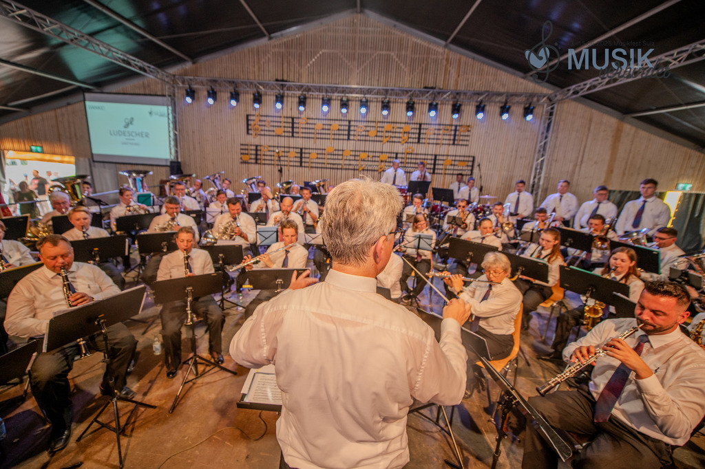 _DSC0446 | "Fussifoto.com – Ihr Ansprechpartner für hochwertige Fotografie! Entdecken Sie kreative Bilder und professionelle Dienstleistungen. Kontaktieren Sie uns für Ihre Projekte!"