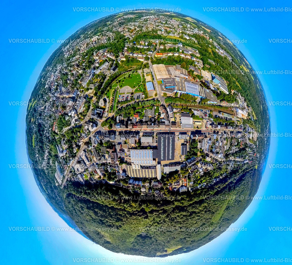 Gevelsberg240890810Ennepebogen_HagenerStrasse | Luftbild, Ennepebogen Park im Zentrum mit Fluss Ennepe, Hagener Straße, Erdkugel, Fisheye Aufnahme, Fischaugen Aufnahme, 360 Grad Aufnahme, tiny world, little planet, fisheye Bild, , Gevelsberg, Ruhrgebiet, Nordrhein-Westfalen, Deutschland