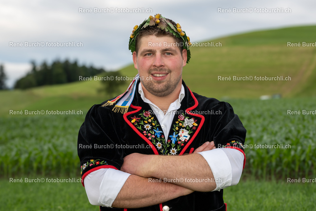 Rohrer Ueli | René Burch leidenschaftlicher Fotograf aus Kerns in Obwalden.  Hier finden sie Sport, Landschaft und Natur Fotografie.
 - Realisiert mit Pictrs.com