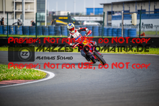 MaZZes_FotoMatrix_240621_6021986_9575 | ROT