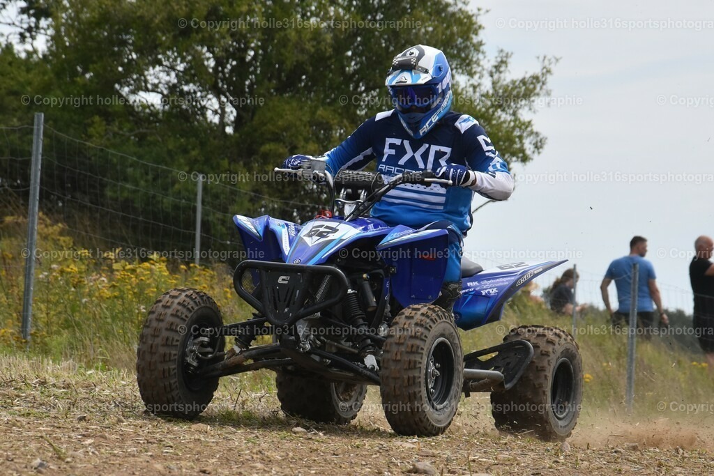 DSC_0738 (2) | Sportfotografie , Motorsport, Motoross, Reitsport, Mointainbike, Enduro,
Landschaft , Outdoor, Eventfotografie, Landschaft, Bilder online bestellen - Realisiert mit Pictrs.com