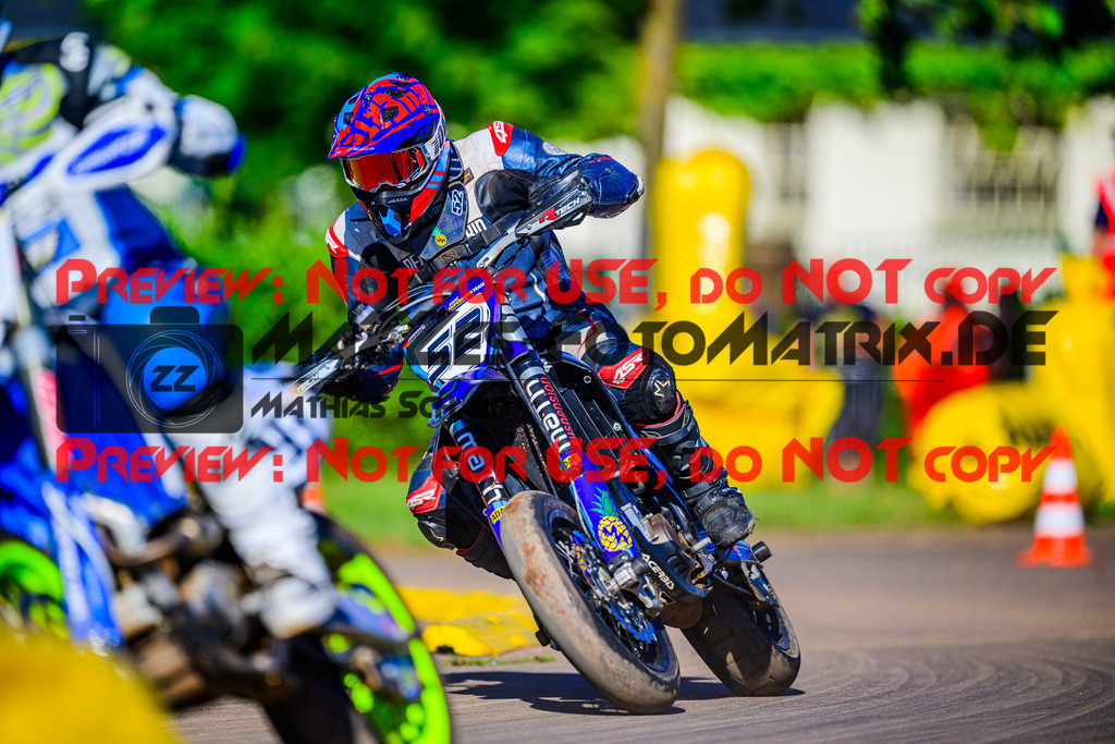 MaZZes_FotoMatrix_240816_6007705_2-346 | S4