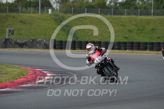 2024_08_17_PBK_35341 | Sportfotografie; SlowMotion; Video; Rennstrecke; Hafeneger; Speer; Racing; RSE; BMW; CBO; Trackday; Motorsportarena; Hockenheimring; Brno; Most; Barcelona; Valencia