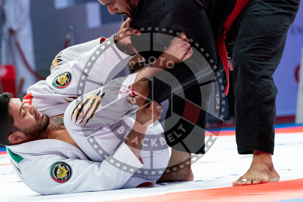 20231106PBB1350 | Fighters compete during the AJP World Master Championship in the Mubadala Arena in Abu Dhabi, Arab United Emirates, on November 6, 2023.