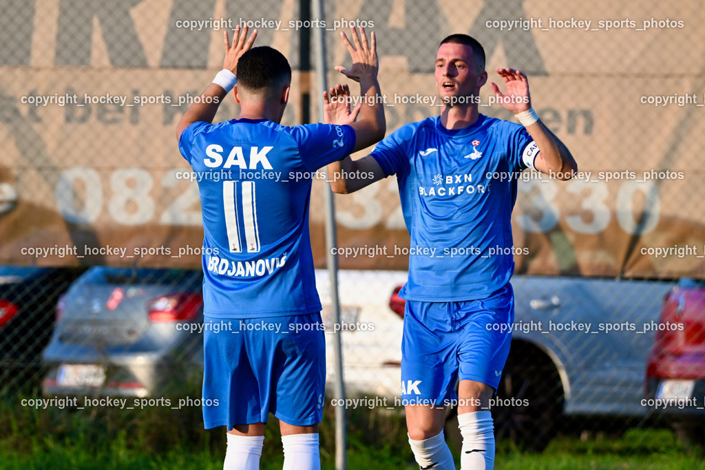 SV St.Jakob vs. SAK | #11 Enes Brdjanovic SAK, #24 Zoran Vukovic SAK, Jubel SAK Mannschaft, SV St.Jakob vs. SAK, SV St.Jakob vs. SAK am 23.08.2024 in St. Jakob im Rosenthal (Sportplatz St. Jakob), Austria, (Photo by Bernd Stefan)