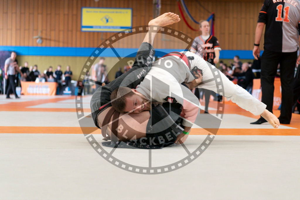 20240915PBB0562 | Athletes compete during the Grappling Industries’ grappling and Brazilian jiu-jitsu competition in Berlin, on September 15, 2024.