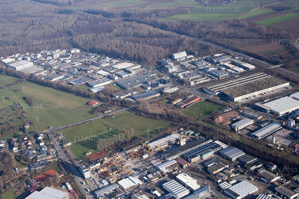 Luftbild: Greschbachstr im Ortsteil Grötzingen in Karlsruhe im Bundesland Baden-Württemberg in Deutschland. Foto: IMG_085280.jpg vom 19.12.2015 durch Werner Riehm/FLY-FOTO.de