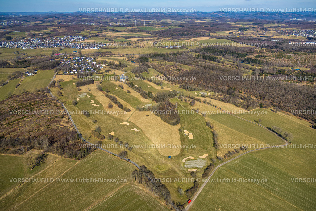Wenden250307475GolfplatzDoernscheid | Luftbild, Golfplatz Dörnscheid, Golfclub Siegen-Olpe, Golfwiese und Bunker mit Golfspieler, Gesamtansicht und Fernsicht, Römershagen, Wenden, Sauerland, Nordrhein-Westfalen, Deutschland