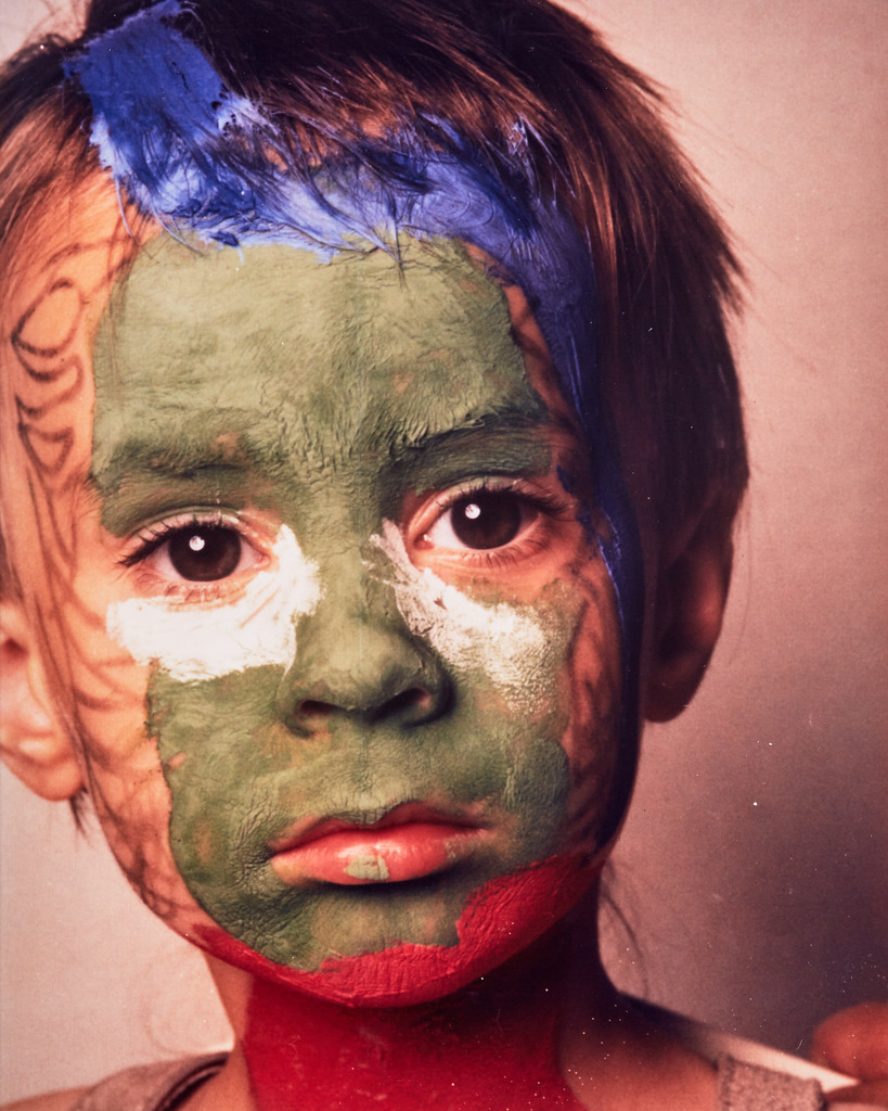 020art_Bee-Braxm_0909 | Werk aus  dem Jahr 1994   Nach einer Aktion im Ritterhausmuseum Offenburg. Kunstmaler Rainer Braxmaier und Modefotograf Wilfried Beege.