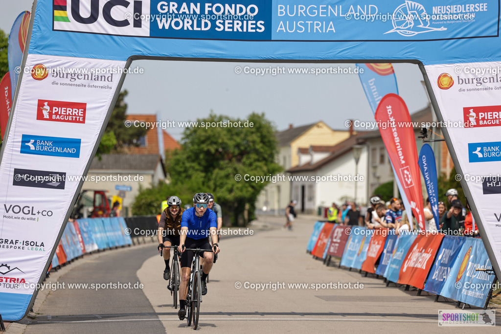VJ__9416 | Neusiedlersee Radmarathon 2026@sportshot_your_pictrs #yourpictures#roadtowm2029 #nrm #neusiedlerseeradmarathon #neusiedlersee #neusiedlerseetourismus #burgenland #mörbisch #nrm26 #burgenlandtourismus #voglundco #poweredbyburgenlandtourismus #radsport #rad #marathon #ucigranfondo #visitburgenland #ucigranfondoworldseries