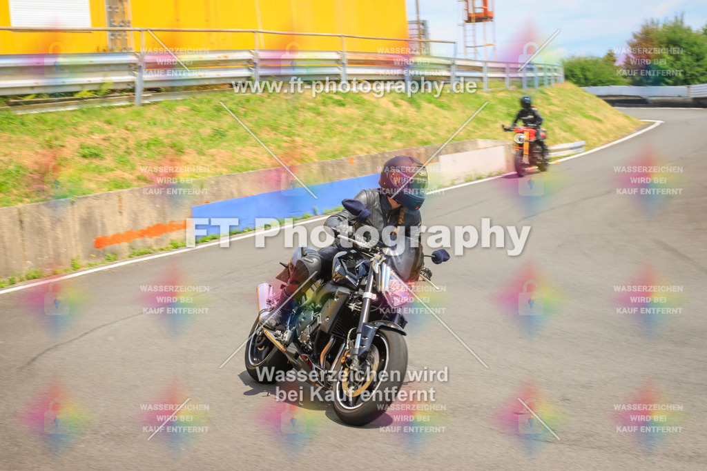 _DSK2851 | Hier findet Ihr Bilder von Touristenfahrten auf der Nürburgring Nordschleife oder von anderen Veranstaltungen die ich besucht habe. Viel Spass beim Durch Schauen 