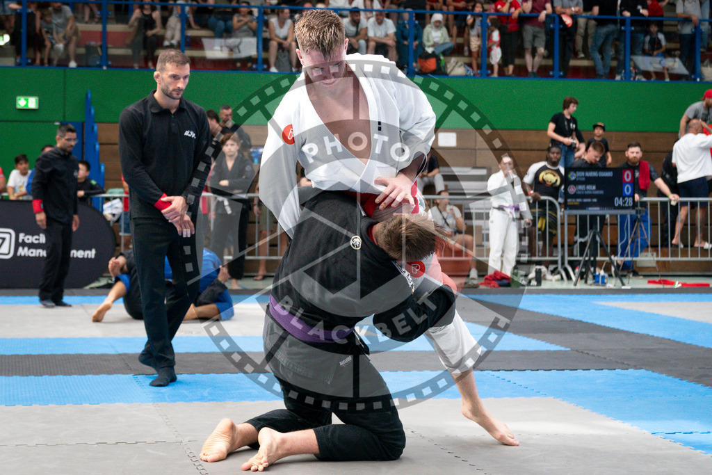 20240908PBB4168 | Athletes compete during the AJP Hamburg competition on September 8, 2024 in Hamburg, northern Germany.