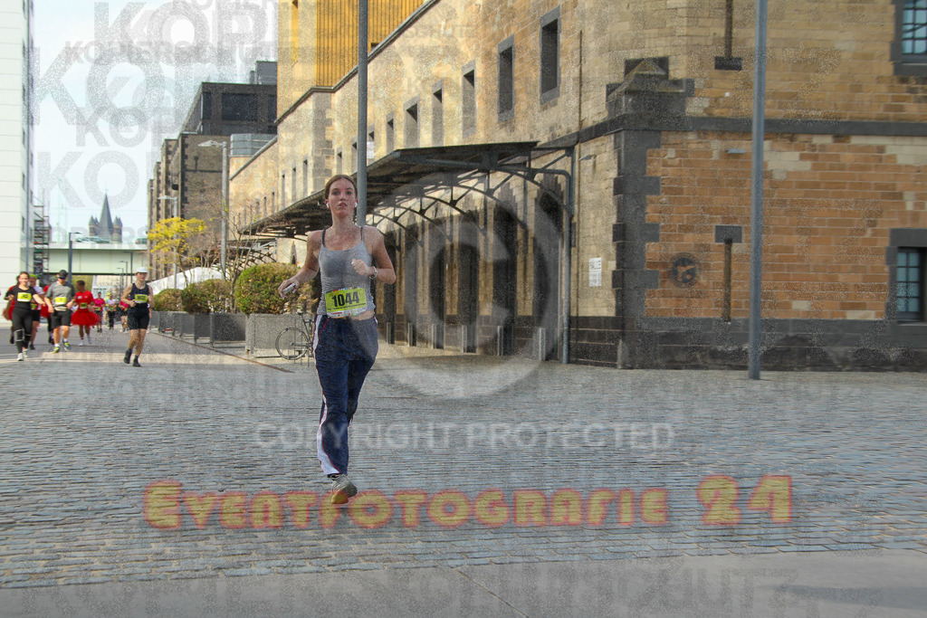 250920_1503_EV4_7981 | Sportfotografie im Rhein-Sieg Kreis, Köln, Bonn, NRW, Rheinland Pfalz, Hessen, etc. Unser Tätigkeitsfeld umfasst den Laufsport vom Volkslauf über den Marathon, Duathlon, Triathon bis zum Ultralauf wie Kölnpfad Ultra oder Schindertrail.
