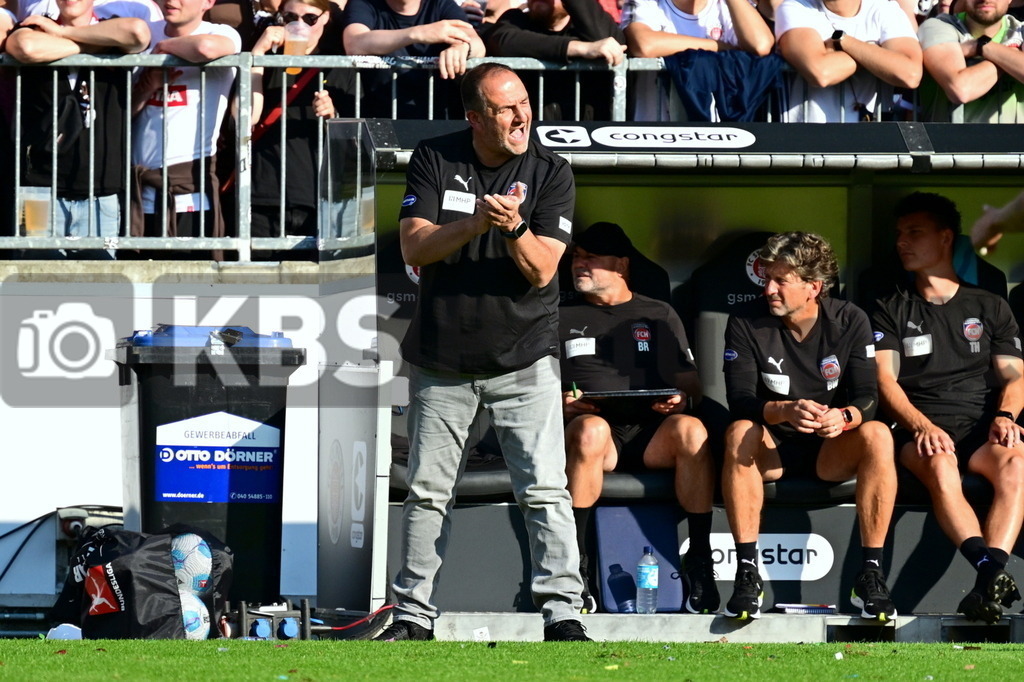 KBS Picture_FCStPauli-Heidenheim_043 | Schmidt Frank Trainer (1FCHeidenheim) ,Sportplatz :  Millerntor Stadion, - Realisiert mit Pictrs.com