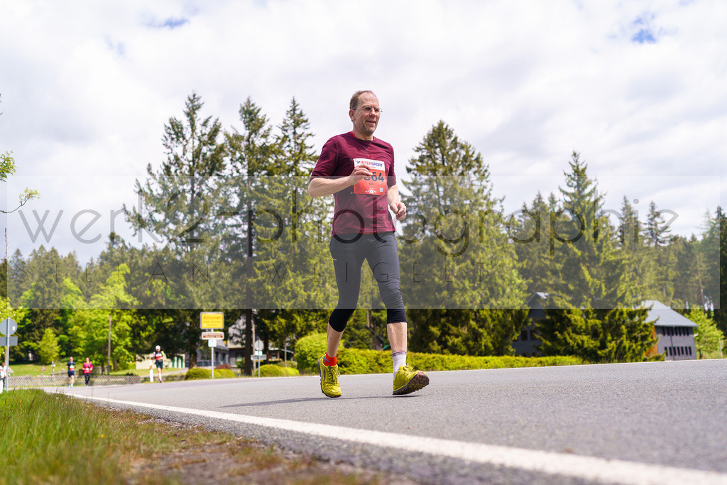 Rennsteiglauf Marathon 2025 | Marathon von Neuhaus/Rwg. nach Schmiedefeld/Rstg. am 17. Mai 2025
