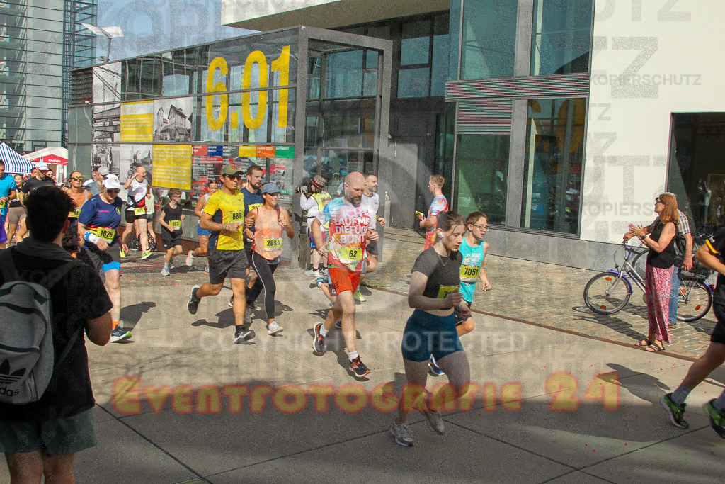 250920_1430_EV4_7002 | Sportfotografie im Rhein-Sieg Kreis, Köln, Bonn, NRW, Rheinland Pfalz, Hessen, etc. Unser Tätigkeitsfeld umfasst den Laufsport vom Volkslauf über den Marathon, Duathlon, Triathon bis zum Ultralauf wie Kölnpfad Ultra oder Schindertrail.