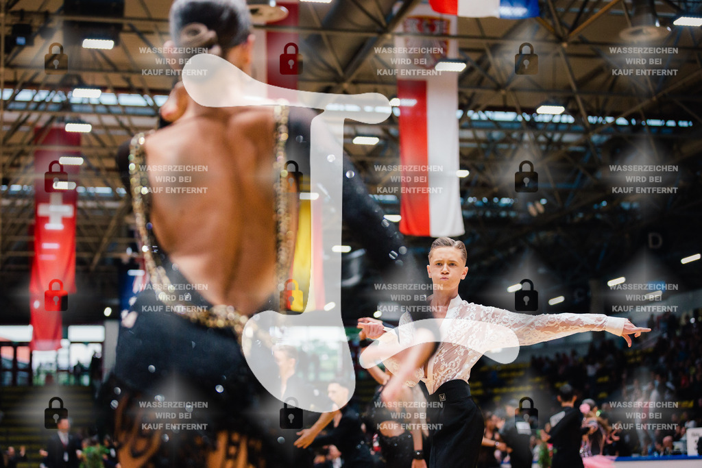 Hessen Tanzt WDSF Open Youth Latin 41st (12) Lukas Alekna _ Emilia Wilhelmine Adler (TSC Rot-Gold-Casino Nürnberg)-2025-05-17-1521 | Webshop for digital downloads and prints of dance sport, event & show photographer Julian Link - Realisiert mit Pictrs.com