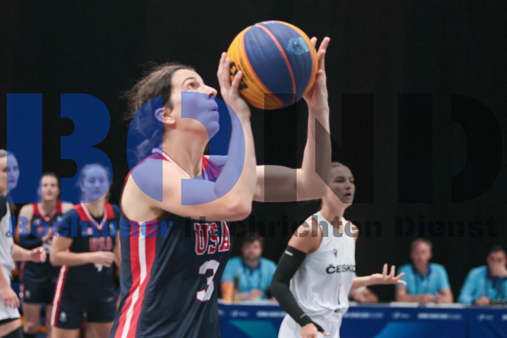 SES_RRG3x320250720-48 | bond - Realisiert mit Pictrs.com