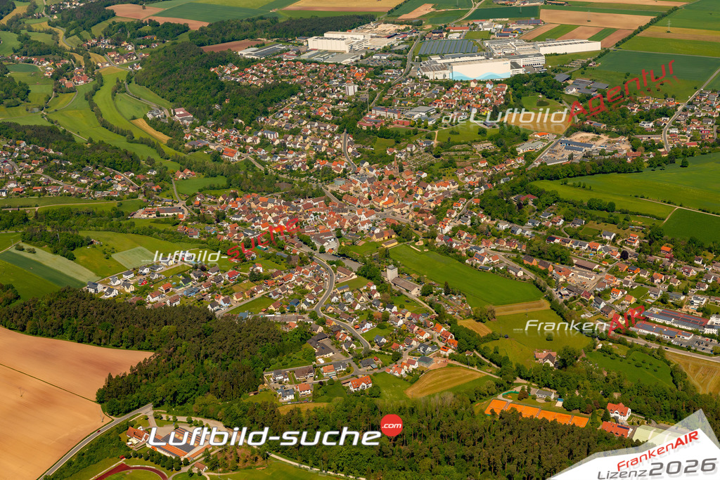 Das Luftbild zeigt :  Dietenhofen - Die Luftaufnahme wurde 2024 vom UL-Flugzeug aus erstellt ( keine Drohne ) - Hochauflösende Luftaufnahme - Für grossformatige Ausdrucke geeignet. Die Geschenkidee !Mit Lizenz und Bildrechte bestellbar