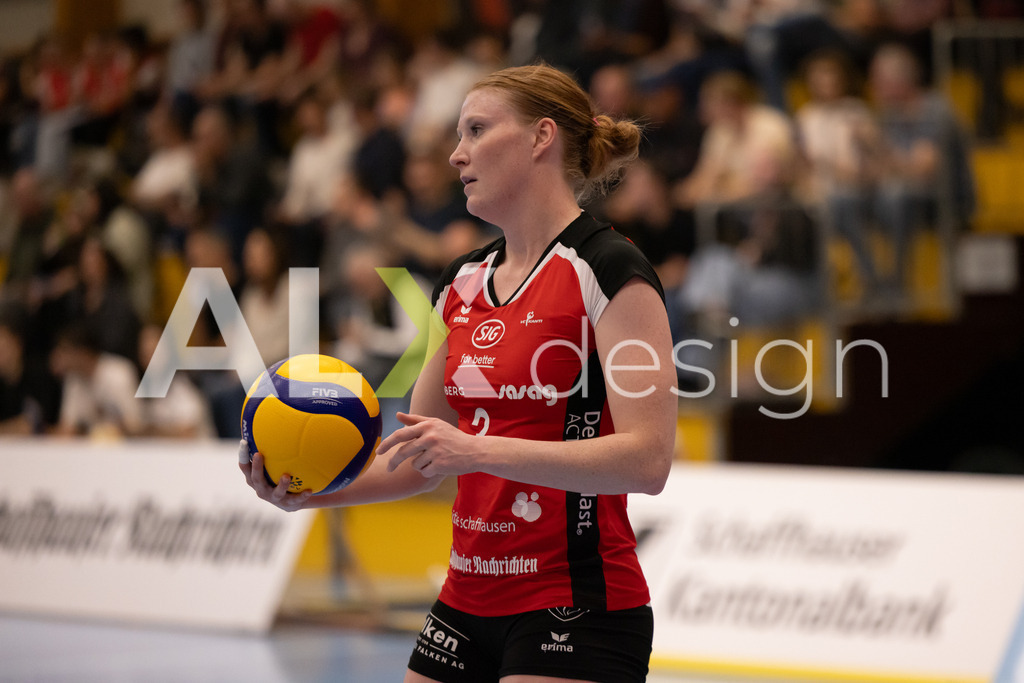 Volleyball I Frauen I Saison 2025-2026 I Volleyball NLA | Women I 1/2 Finals I  VC Kanti Schaffhausen - Sm'Aesch Pfeffingen I 07.03.2026 | 3 Sydney Cole (USA) (VC Kanti Schaffhausen) – Pass / Zuspiel - Realisiert mit Pictrs.com
