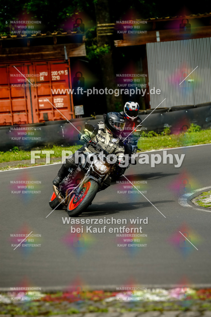 VBK-4532 | Hier findet Ihr Bilder von Touristenfahrten auf der Nürburgring Nordschleife oder von anderen Veranstaltungen die ich besucht habe. Viel Spass beim Durch Schauen 