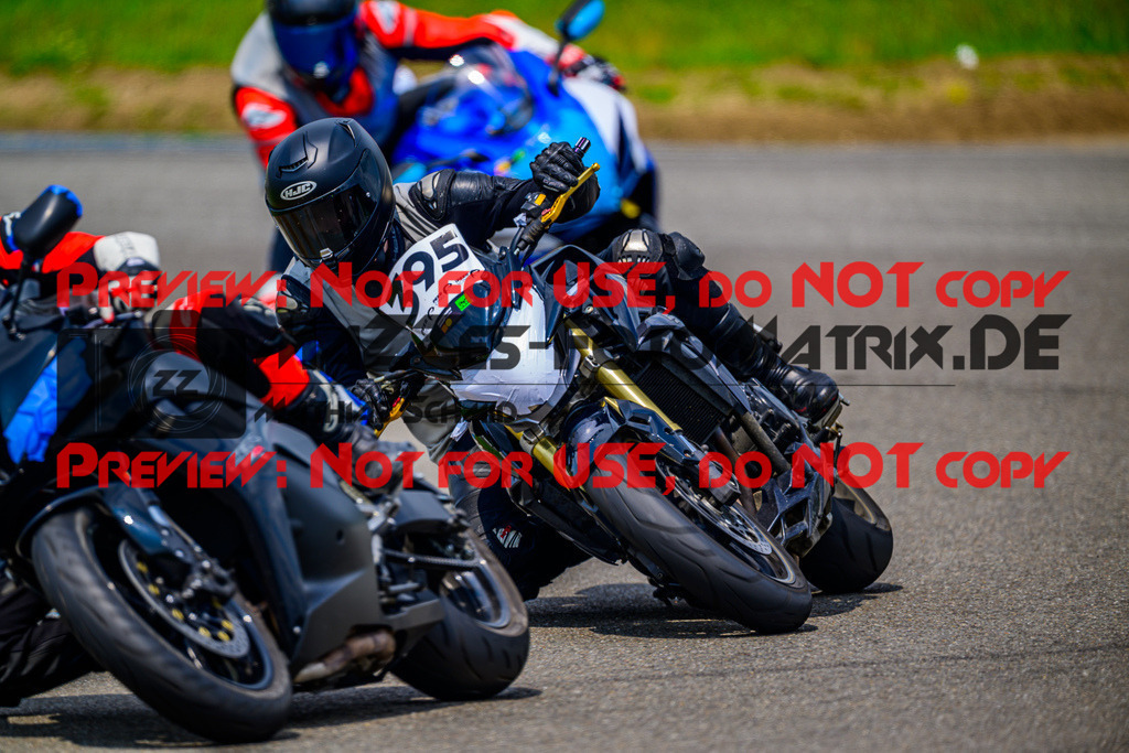 MaZZes_Fotomatrix_20250609_6007705_3135 | INST