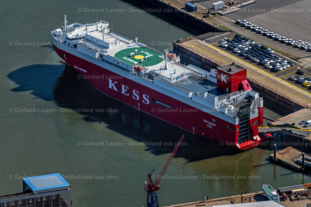4037244 | Autotransportschiff Elbe Highway im Amerikahafen,  Cuxhaven