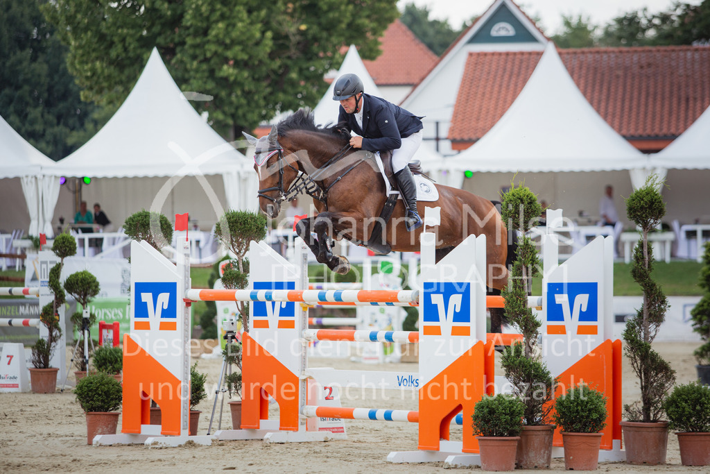 220730_BHO_ASC-207 | Deine schönsten Turniermomente als professionelle Fotos! Entdecke hochwertige Pferdesport-Fotografie im Online-Shop. Jetzt Fotos finden & bestellen!