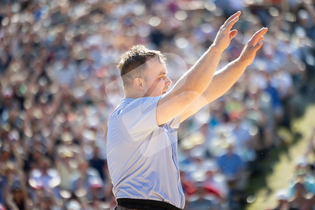 Rigi2025_2690 | Die Schwinger des Schwyzer Kantonalen Schwingerverbandes: Fotos, die Dynamik und Leidenschaft festhalten, sowie emotionale Momente aus dem traditionellen Schwingsport zeigen. - Realisiert mit Pictrs.com